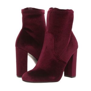 STEVE MADDEN Edit Booties